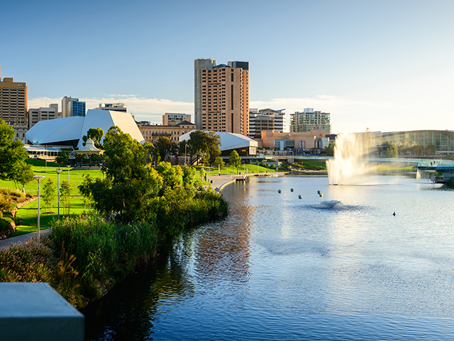Book your flight to Adelaide with eDreams