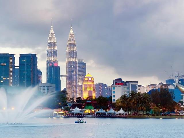 Book your flight to Kuala Lumpur with eDreams